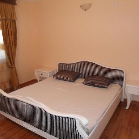 Apartments Pekic Бар Экстерьер фото