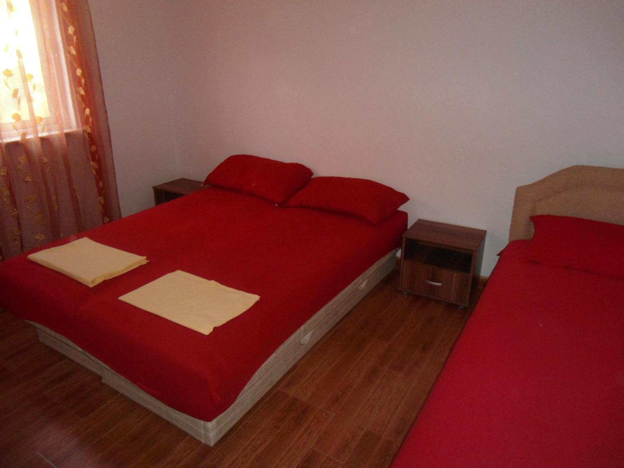 Apartments Pekic Бар Экстерьер фото