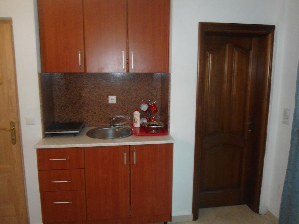 Apartments Pekic Бар Экстерьер фото